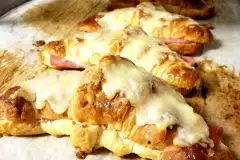 Croissant_HamCheese